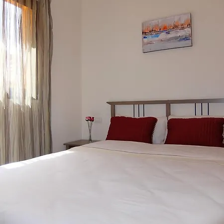 Romantic Ocean Views Apartamento